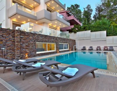 Nelli Villa