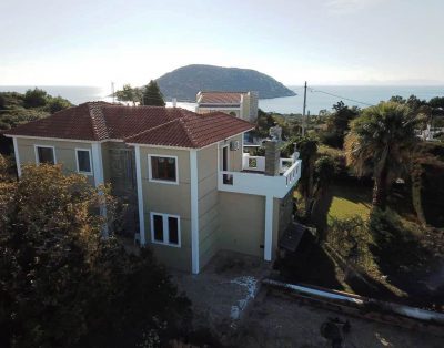 Chrisoula Villa