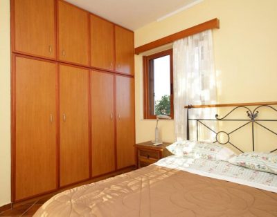 Chrisoula Villa