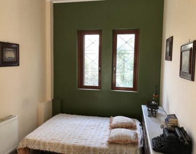 Chrisoula Villa