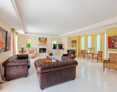 Petty Villa