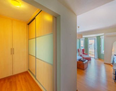 Petty Villa
