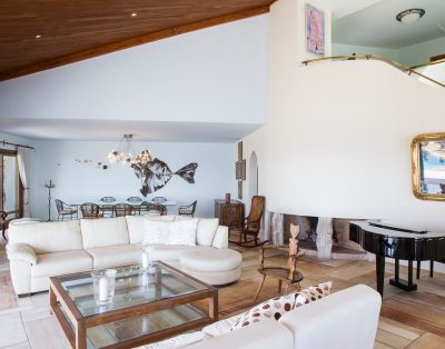 Aristo Villa