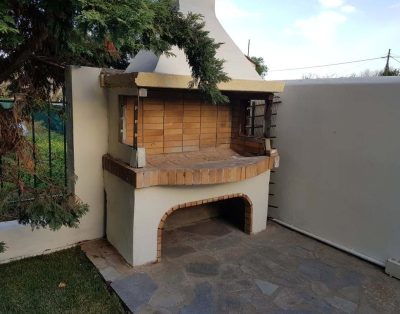 Hanna Holiday House