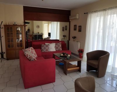 Hanna Holiday House