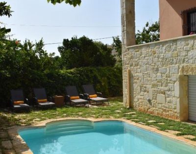 Stelios Villa