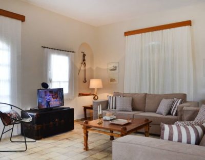 Stelios Villa