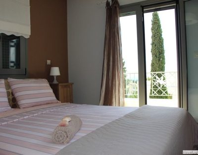 Avelin Villa