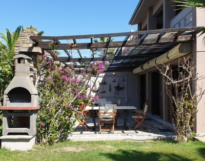Clio Holiday House