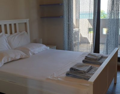 Clio Holiday House