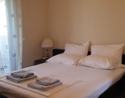 Clio Holiday House
