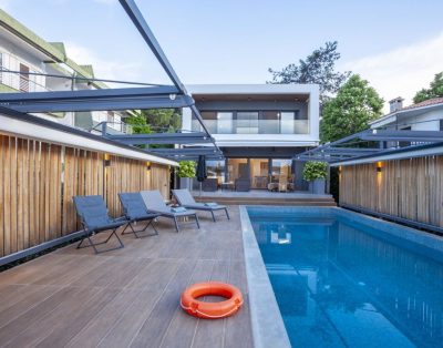Neon Villa