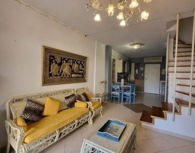 Oksi Holiday House