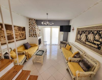 Oksi Holiday House