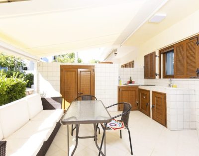 Algea Maisonette