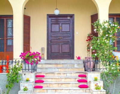 Viola Villa