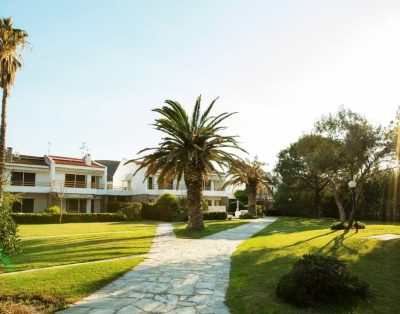 Hector Holiday House