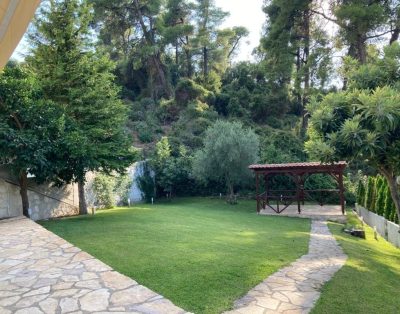 Leto Holiday House