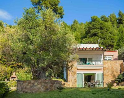 Sapphire Holiday House