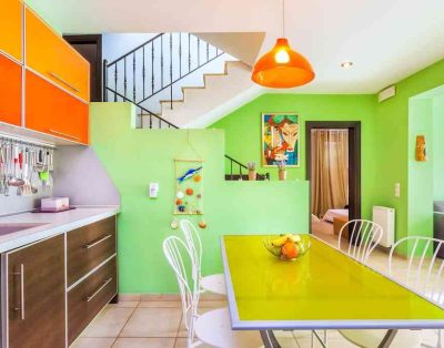 Sapphire Holiday House