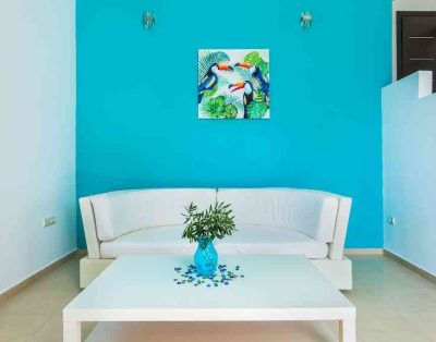 Sapphire Holiday House
