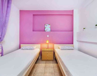 Sapphire Holiday House