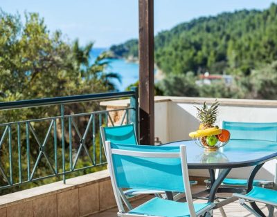 Sapphire Holiday House