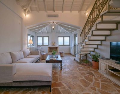 Aurora Villa