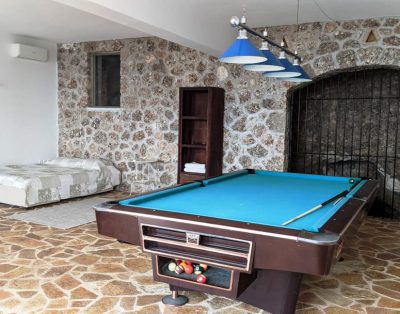 Azalea Villa