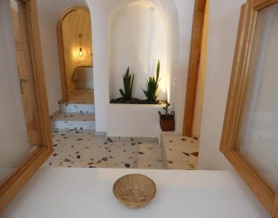 Lucas Villa