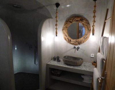 Lucas Villa