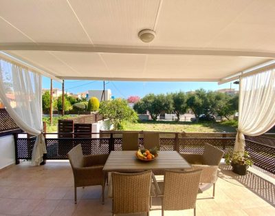 Vira Holiday House