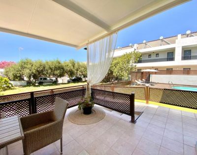 Vira Holiday House