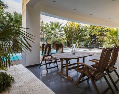 Seven Villa