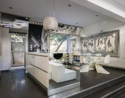 Seven Villa
