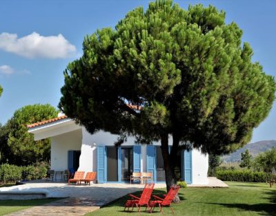 Schinia Villa