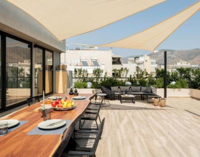 Lola Penthouse