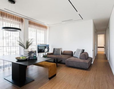 Lola Penthouse