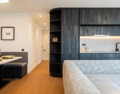 Lola Penthouse