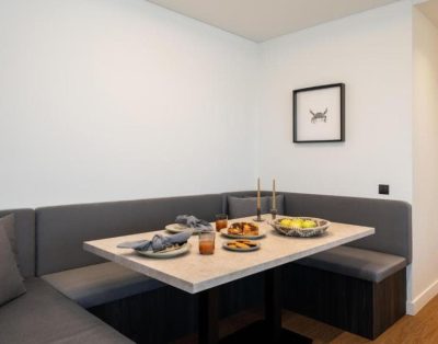 Lola Penthouse