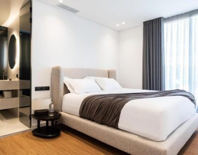 Lola Penthouse