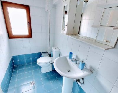 Oksi Holiday House
