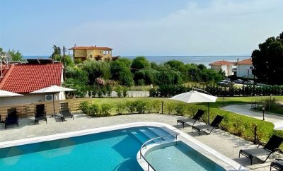 Yana Villa